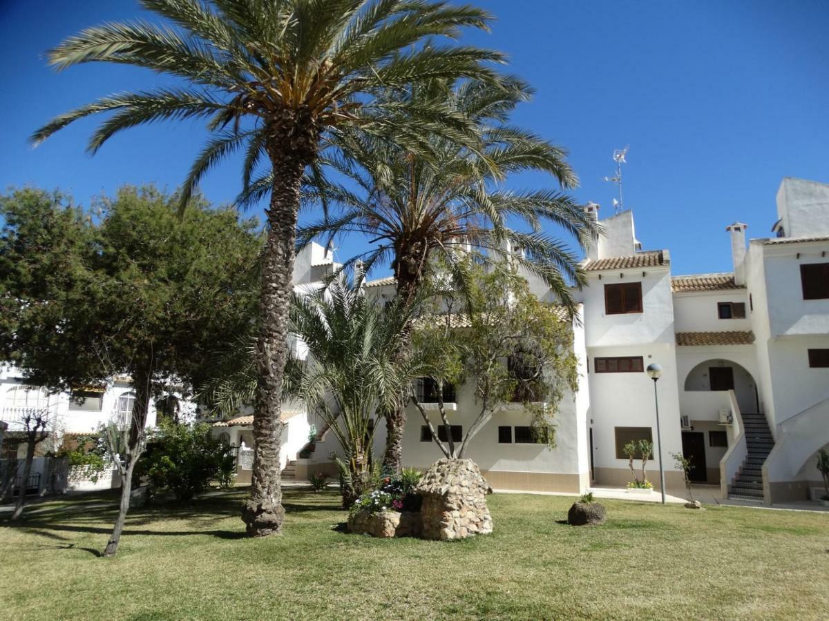 Apartamento Inez Torrevieja Exterior photo