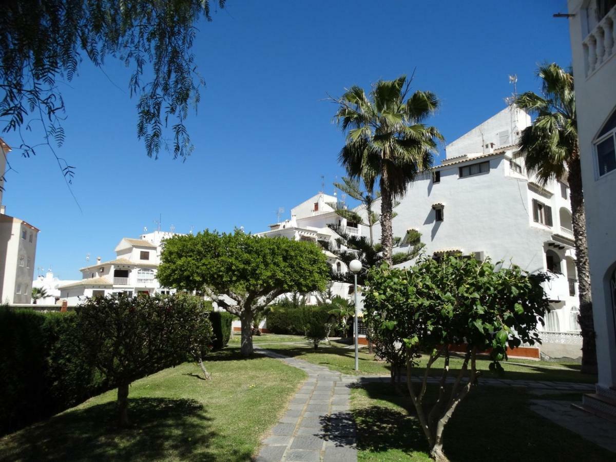 Apartamento Inez Torrevieja Exterior photo